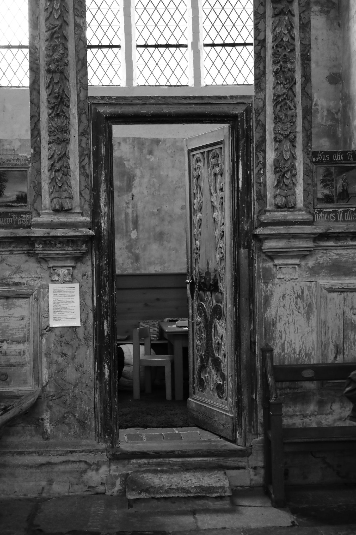 2025 06 14 6050 bw out