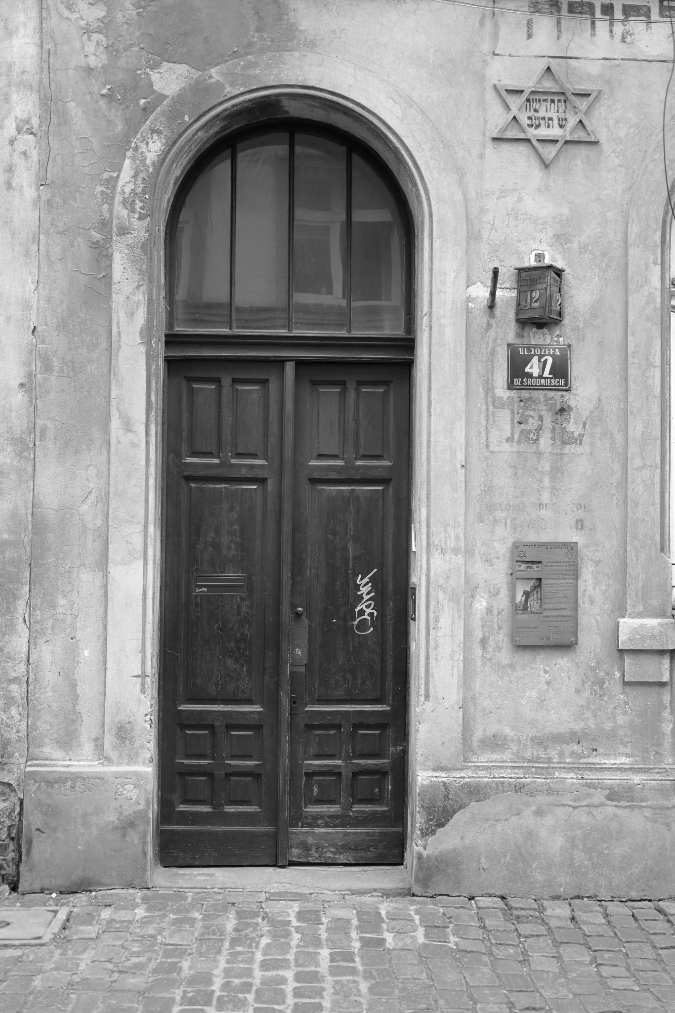 2025 04 13 5927 bw out